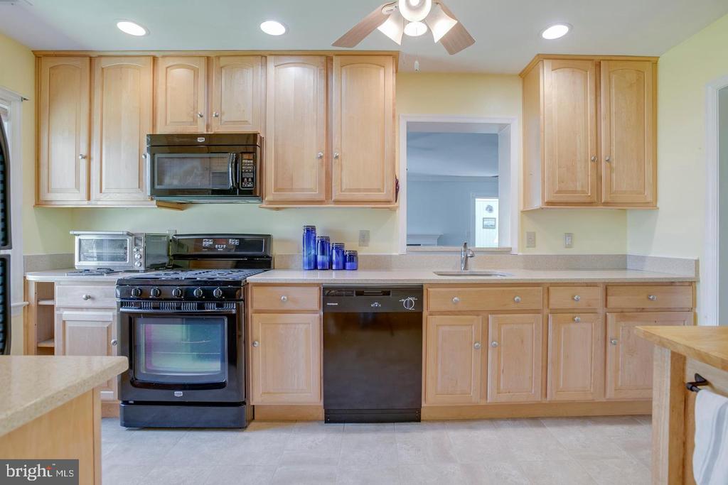 20174 EDWARDS SHOP RD, ELKWOOD, Virginia 22718, 3 Bedrooms Bedrooms, ,2 BathroomsBathrooms,Residential,20174 EDWARDS SHOP RD,VACU2014412 MLS # VACU2014412 20174 EDWARDS SHOP RD, ELKWOOD, Virginia 22718, 3 Bedrooms Bedrooms, ,2 BathroomsBathrooms,Residential,20174 EDWARDS SHOP RD,VACU2014412 MLS # VACU2014412
