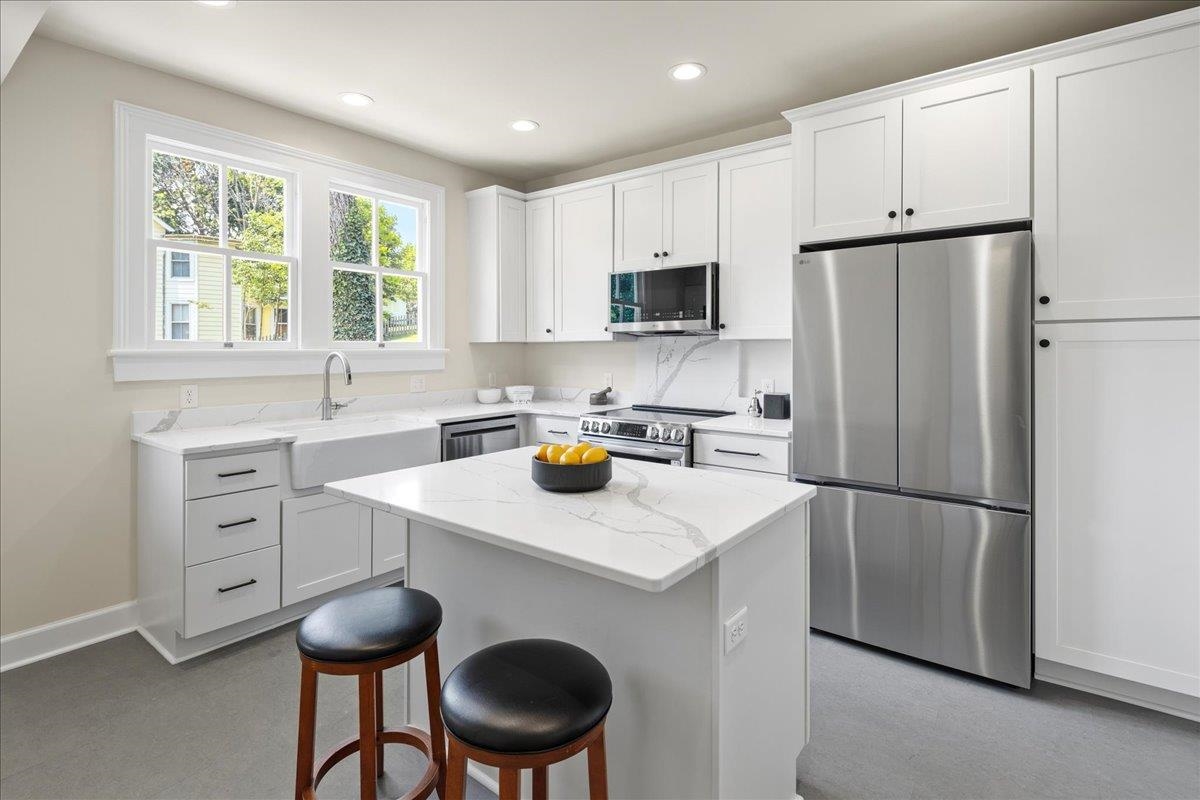 939 & 941 W BEVERLEY ST, STAUNTON, Virginia 24401, 3 Bedrooms Bedrooms, ,2 BathroomsBathrooms,Residential,939 & 941 W BEVERLEY ST,679174 MLS # 679174