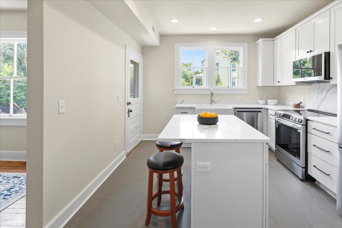 939 & 941 W BEVERLEY ST, STAUNTON, Virginia 24401, 3 Bedrooms Bedrooms, ,2 BathroomsBathrooms,Residential,939 & 941 W BEVERLEY ST,679174 MLS # 679174