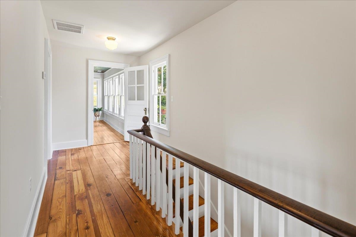 939 & 941 W BEVERLEY ST, STAUNTON, Virginia 24401, 3 Bedrooms Bedrooms, ,2 BathroomsBathrooms,Residential,939 & 941 W BEVERLEY ST,679174 MLS # 679174