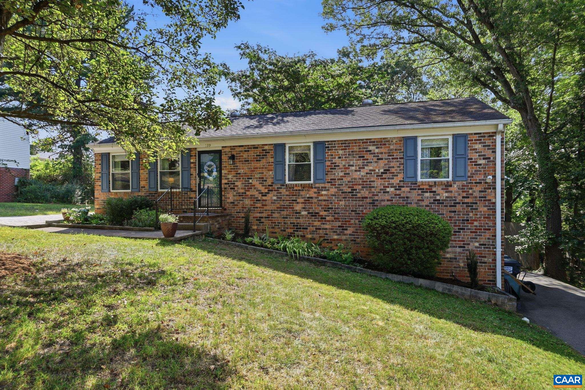 539 WOODMONT DR, CHARLOTTESVILLE, Virginia 22901, 3 Bedrooms Bedrooms, ,2 BathroomsBathrooms,Residential,539 WOODMONT DR,679195 MLS # 679195