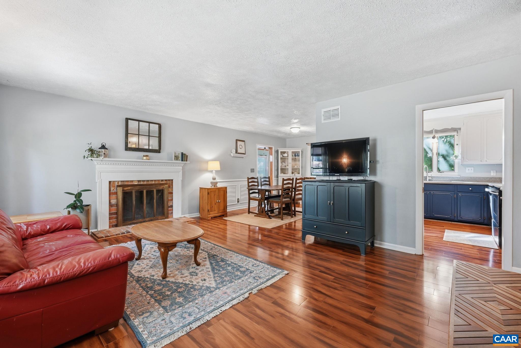 539 WOODMONT DR, CHARLOTTESVILLE, Virginia 22901, 3 Bedrooms Bedrooms, ,2 BathroomsBathrooms,Residential,539 WOODMONT DR,679195 MLS # 679195