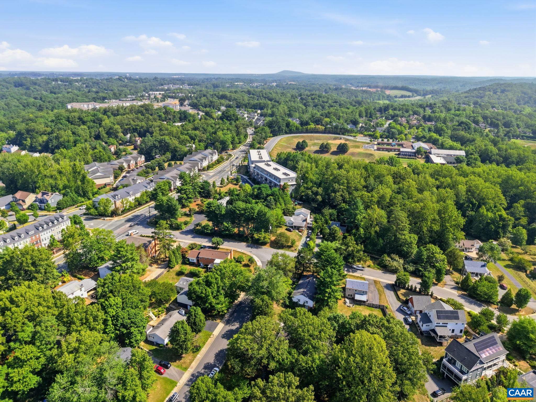539 WOODMONT DR, CHARLOTTESVILLE, Virginia 22901, 3 Bedrooms Bedrooms, ,2 BathroomsBathrooms,Residential,539 WOODMONT DR,679195 MLS # 679195