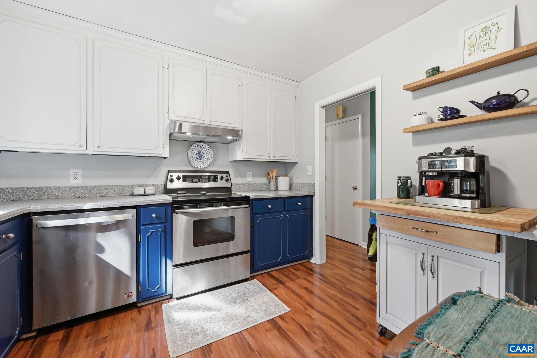 539 WOODMONT DR, CHARLOTTESVILLE, Virginia 22901, 3 Bedrooms Bedrooms, ,2 BathroomsBathrooms,Residential,539 WOODMONT DR,679195 MLS # 679195