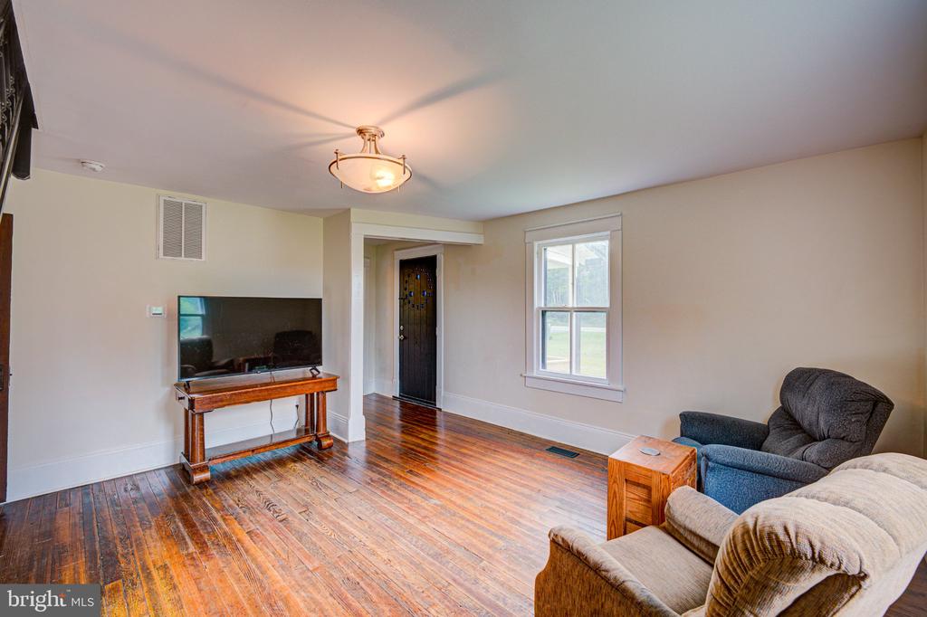 24177 RAPIDAN RD, MITCHELLS, Virginia 22729, 3 Bedrooms Bedrooms, ,1 BathroomBathrooms,Residential,24177 RAPIDAN RD,VACU2014414 MLS # VACU2014414