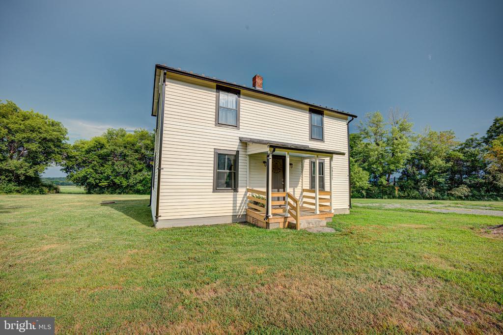 24177 RAPIDAN RD, MITCHELLS, Virginia 22729, 3 Bedrooms Bedrooms, ,1 BathroomBathrooms,Residential,24177 RAPIDAN RD,VACU2014414 MLS # VACU2014414