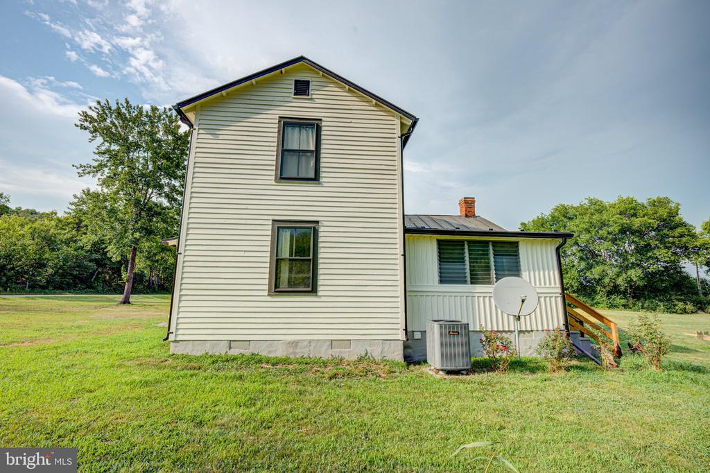 24177 RAPIDAN RD, MITCHELLS, Virginia 22729, 3 Bedrooms Bedrooms, ,1 BathroomBathrooms,Residential,24177 RAPIDAN RD,VACU2014414 MLS # VACU2014414