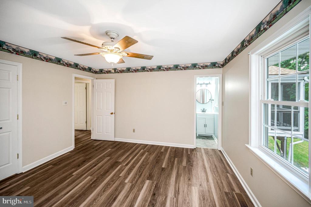 6823 MASSAPONAX CHURCH RD, SPOTSYLVANIA, Virginia 22551, 5 Bedrooms Bedrooms, ,3 BathroomsBathrooms,Residential,6823 MASSAPONAX CHURCH RD,VASP2043780 MLS # VASP2043780