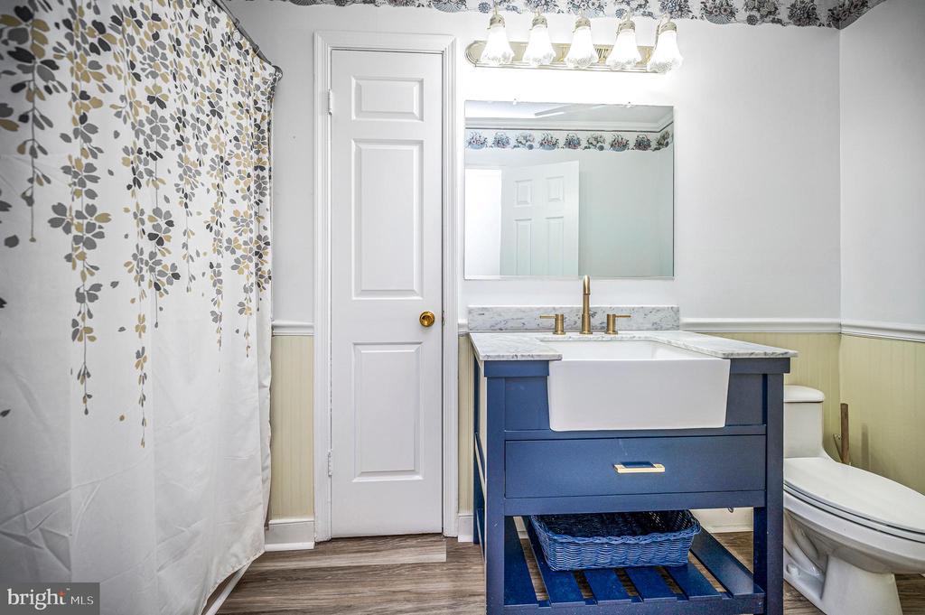 6823 MASSAPONAX CHURCH RD, SPOTSYLVANIA, Virginia 22551, 5 Bedrooms Bedrooms, ,3 BathroomsBathrooms,Residential,6823 MASSAPONAX CHURCH RD,VASP2043780 MLS # VASP2043780