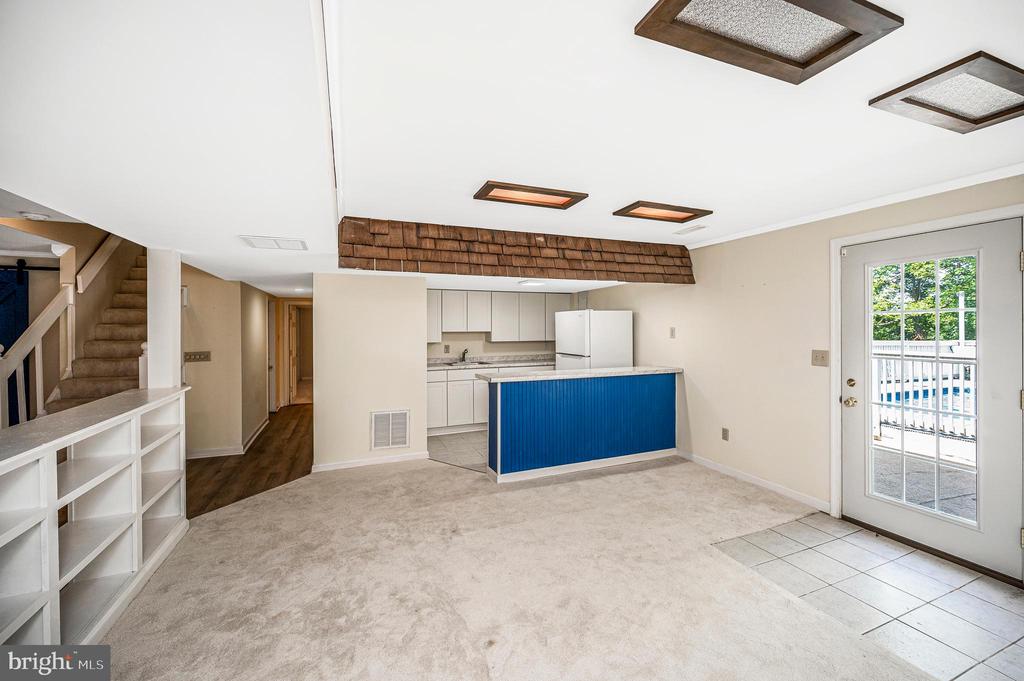 6823 MASSAPONAX CHURCH RD, SPOTSYLVANIA, Virginia 22551, 5 Bedrooms Bedrooms, ,3 BathroomsBathrooms,Residential,6823 MASSAPONAX CHURCH RD,VASP2043780 MLS # VASP2043780