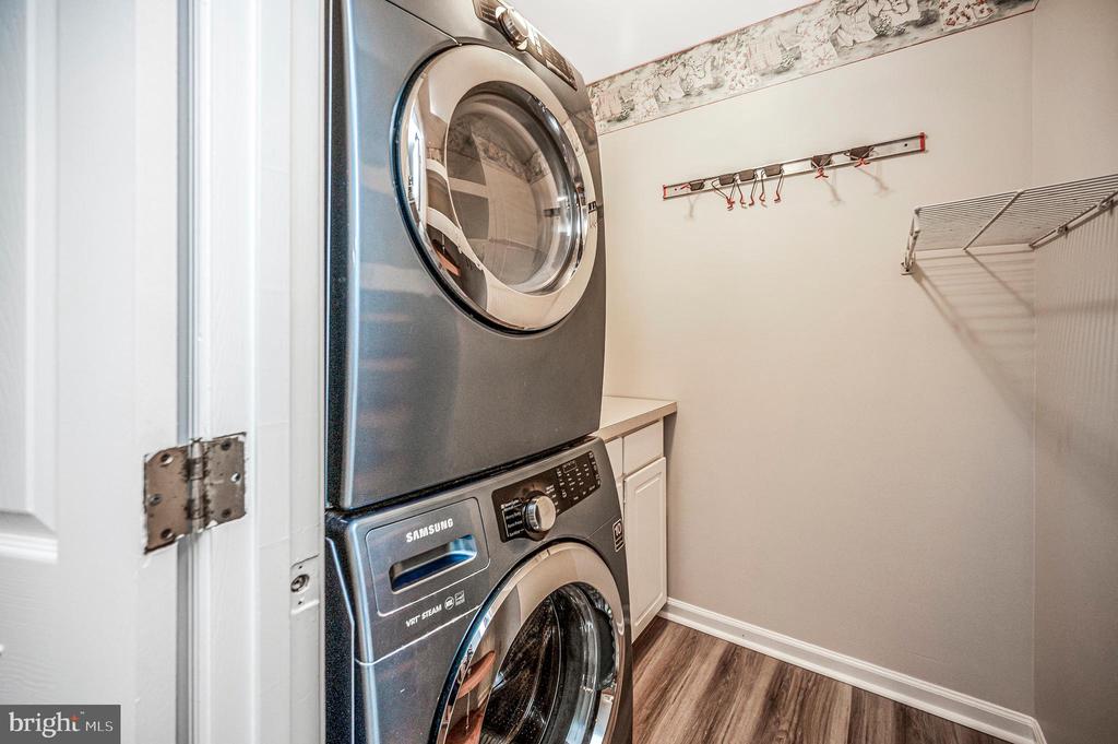 6823 MASSAPONAX CHURCH RD, SPOTSYLVANIA, Virginia 22551, 5 Bedrooms Bedrooms, ,3 BathroomsBathrooms,Residential,6823 MASSAPONAX CHURCH RD,VASP2043780 MLS # VASP2043780