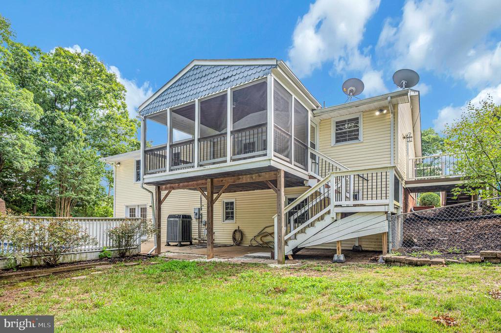 6823 MASSAPONAX CHURCH RD, SPOTSYLVANIA, Virginia 22551, 5 Bedrooms Bedrooms, ,3 BathroomsBathrooms,Residential,6823 MASSAPONAX CHURCH RD,VASP2043780 MLS # VASP2043780