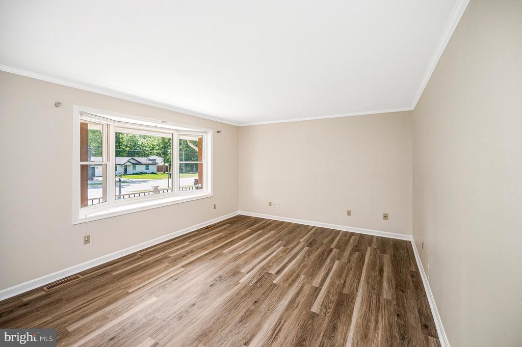 6823 MASSAPONAX CHURCH RD, SPOTSYLVANIA, Virginia 22551, 5 Bedrooms Bedrooms, ,3 BathroomsBathrooms,Residential,6823 MASSAPONAX CHURCH RD,VASP2043780 MLS # VASP2043780