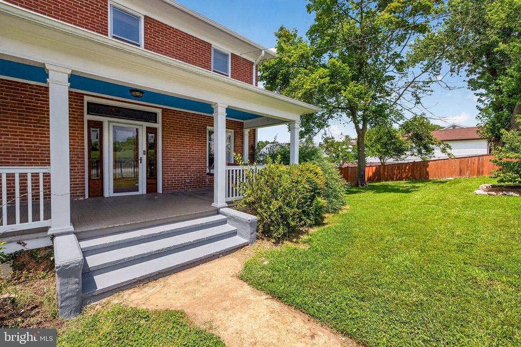 501 PENNSYLVANIA AVE, SHENANDOAH, Virginia 22849, 4 Bedrooms Bedrooms, ,1 BathroomBathrooms,Residential,501 PENNSYLVANIA AVE,VAPA2006670 MLS # VAPA2006670