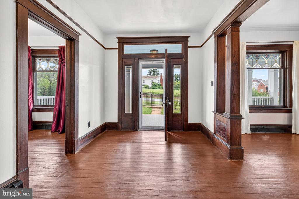 501 PENNSYLVANIA AVE, SHENANDOAH, Virginia 22849, 4 Bedrooms Bedrooms, ,1 BathroomBathrooms,Residential,501 PENNSYLVANIA AVE,VAPA2006670 MLS # VAPA2006670