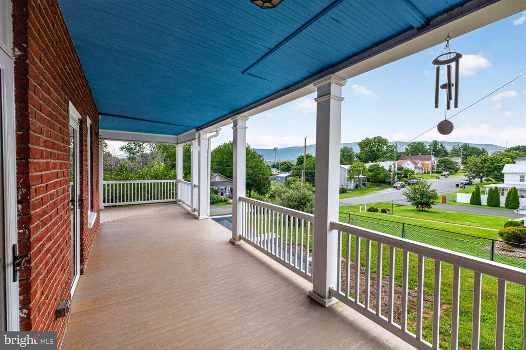 501 PENNSYLVANIA AVE, SHENANDOAH, Virginia 22849, 4 Bedrooms Bedrooms, ,1 BathroomBathrooms,Residential,501 PENNSYLVANIA AVE,VAPA2006670 MLS # VAPA2006670