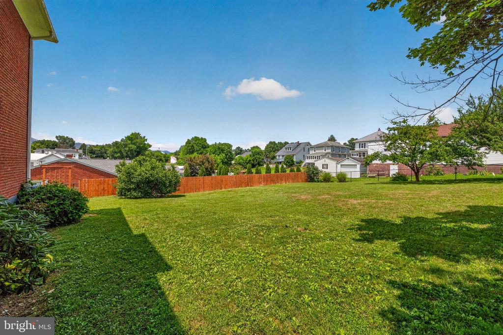 501 PENNSYLVANIA AVE, SHENANDOAH, Virginia 22849, 4 Bedrooms Bedrooms, ,1 BathroomBathrooms,Residential,501 PENNSYLVANIA AVE,VAPA2006670 MLS # VAPA2006670
