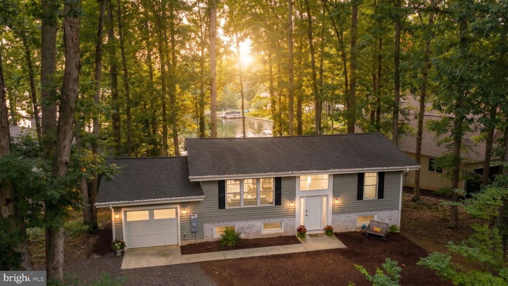 116 FEDERAL RD, LOCUST GROVE, Virginia 22508, 3 Bedrooms Bedrooms, ,2 BathroomsBathrooms,Residential,LAKE OF THE WOODS,116 FEDERAL RD,VAOR2014712 MLS # VAOR2014712 116 FEDERAL RD, LOCUST GROVE, Virginia 22508, 3 Bedrooms Bedrooms, ,2 BathroomsBathrooms,Residential,LAKE OF THE WOODS,116 FEDERAL RD,VAOR2014712 MLS # VAOR2014712