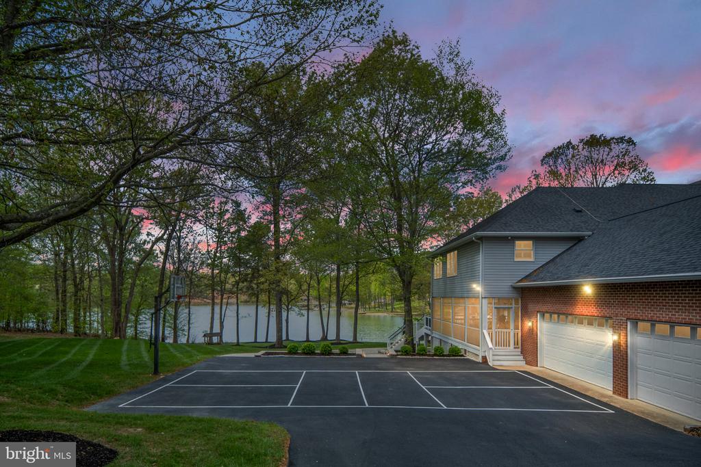 5404 BAZZANELLA DR, MINERAL, Virginia 23117, 8 Bedrooms Bedrooms, ,8 BathroomsBathrooms,Residential,5404 BAZZANELLA DR,VASP2043546 MLS # VASP2043546