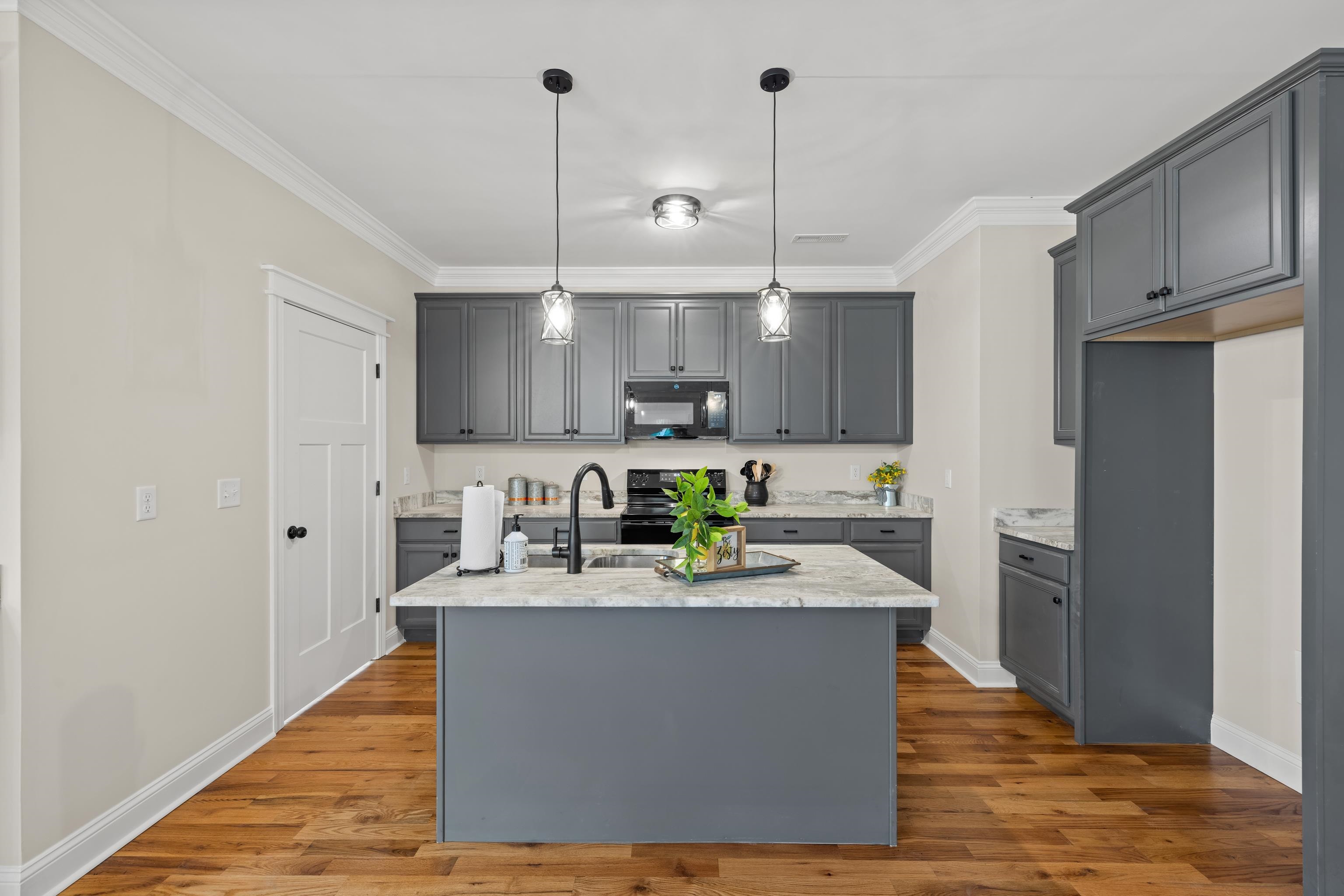 2524 BELVUE RD, WAYNESBORO, Virginia 22980, 3 Bedrooms Bedrooms, ,2 BathroomsBathrooms,Residential,2524 BELVUE RD,679428 MLS # 679428