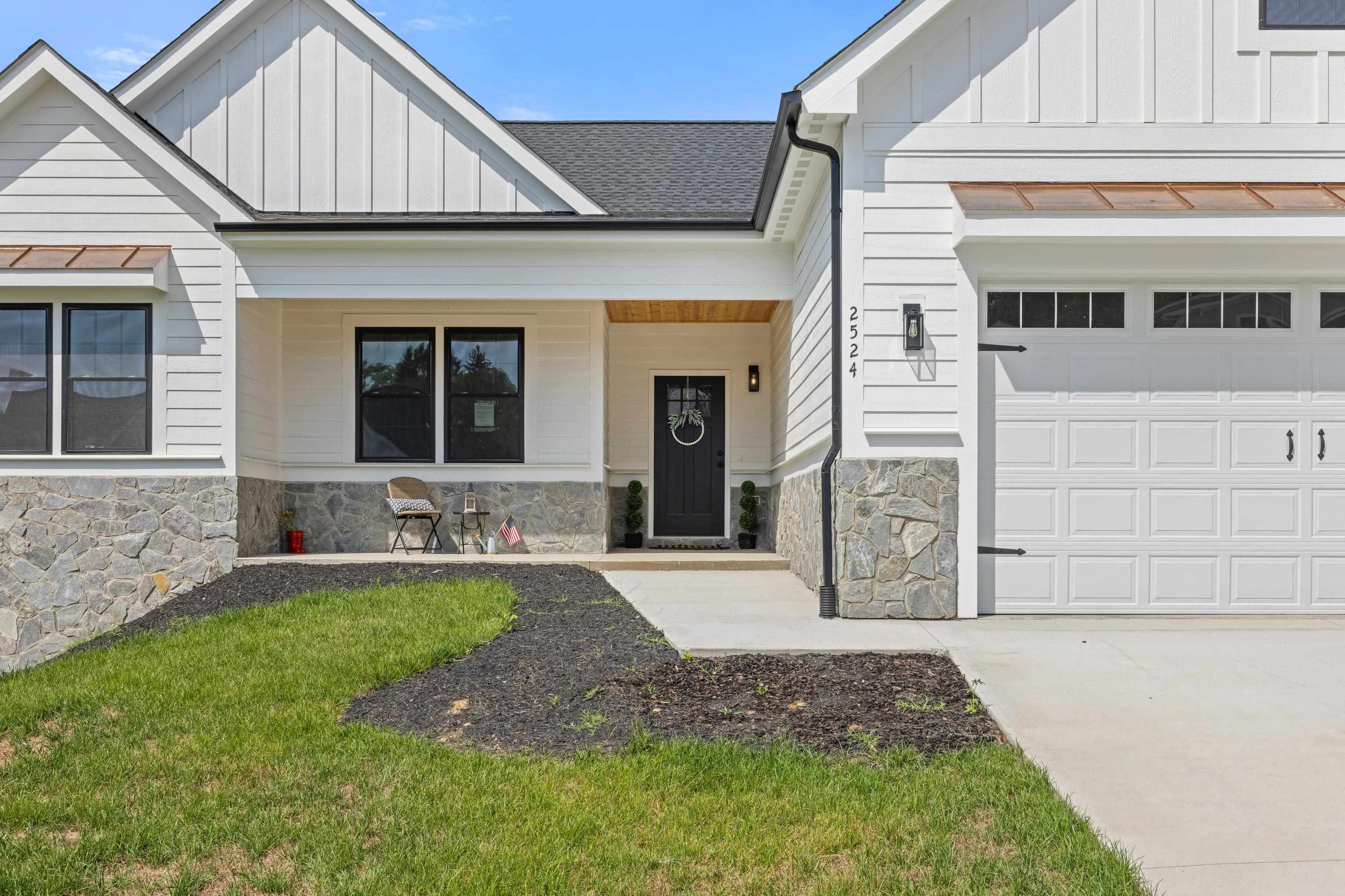 2524 BELVUE RD, WAYNESBORO, Virginia 22980, 3 Bedrooms Bedrooms, ,2 BathroomsBathrooms,Residential,2524 BELVUE RD,679428 MLS # 679428
