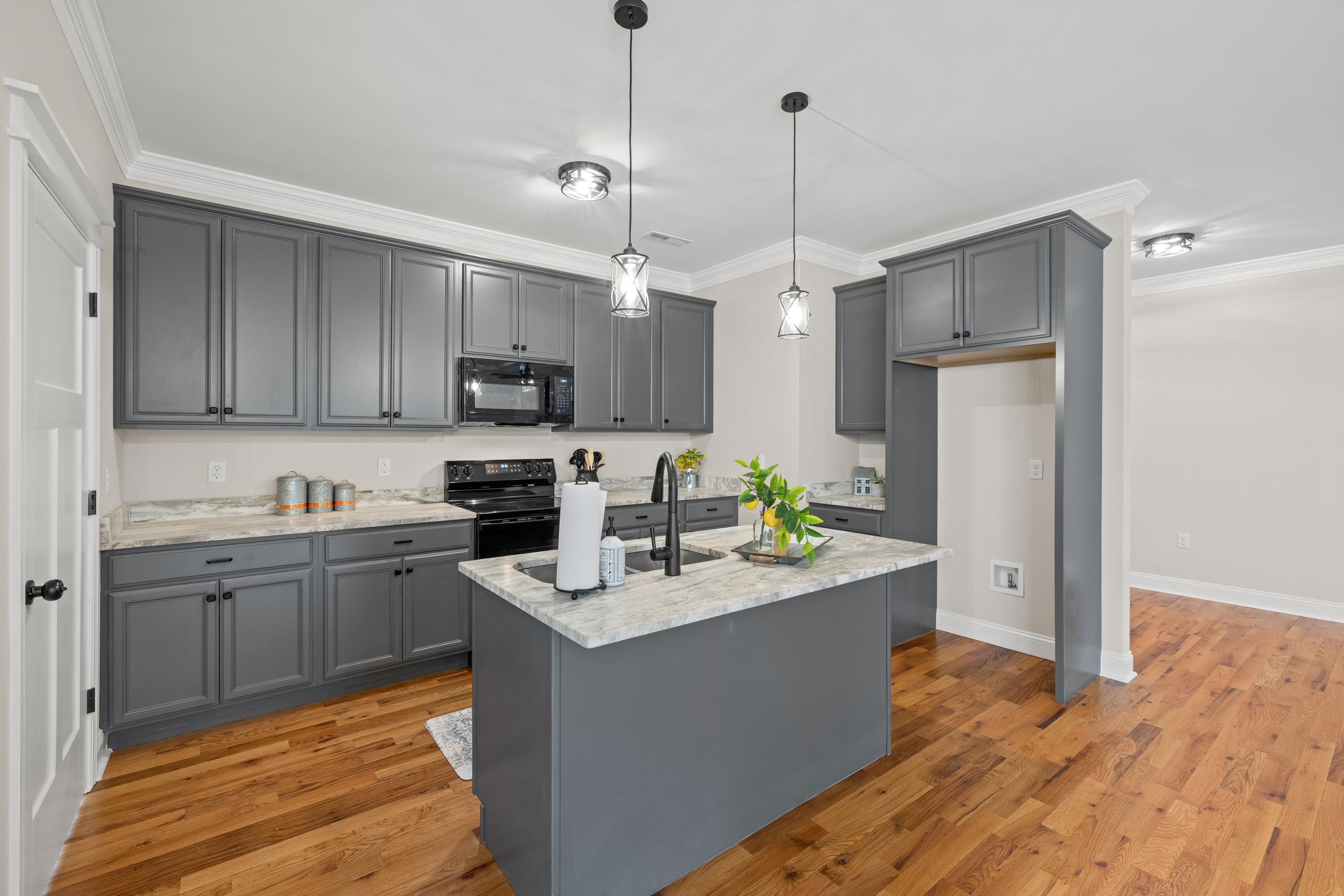 2524 BELVUE RD, WAYNESBORO, Virginia 22980, 3 Bedrooms Bedrooms, ,2 BathroomsBathrooms,Residential,2524 BELVUE RD,679428 MLS # 679428