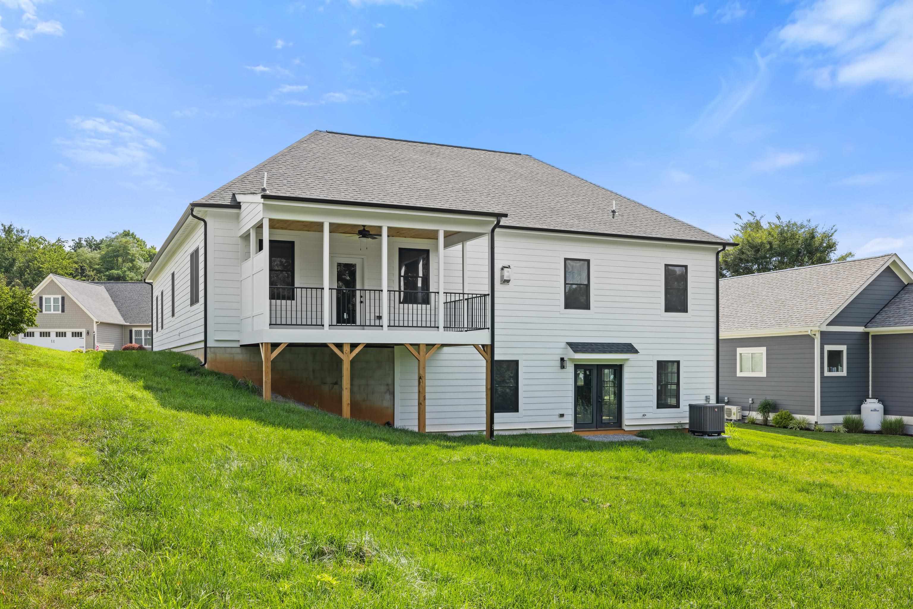2524 BELVUE RD, WAYNESBORO, Virginia 22980, 3 Bedrooms Bedrooms, ,2 BathroomsBathrooms,Residential,2524 BELVUE RD,679428 MLS # 679428