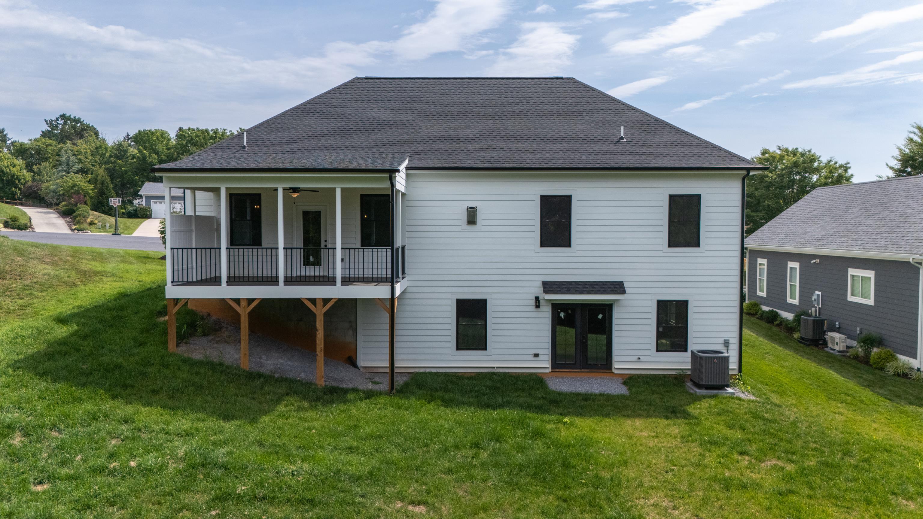 2524 BELVUE RD, WAYNESBORO, Virginia 22980, 3 Bedrooms Bedrooms, ,2 BathroomsBathrooms,Residential,2524 BELVUE RD,679428 MLS # 679428