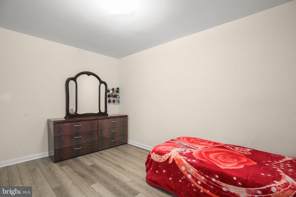 11517 PIEDMONT, FREDERICKSBURG, Virginia 22407, 3 Bedrooms Bedrooms, ,2 BathroomsBathrooms,Residential,11517 PIEDMONT,VASP2043754 MLS # VASP2043754
