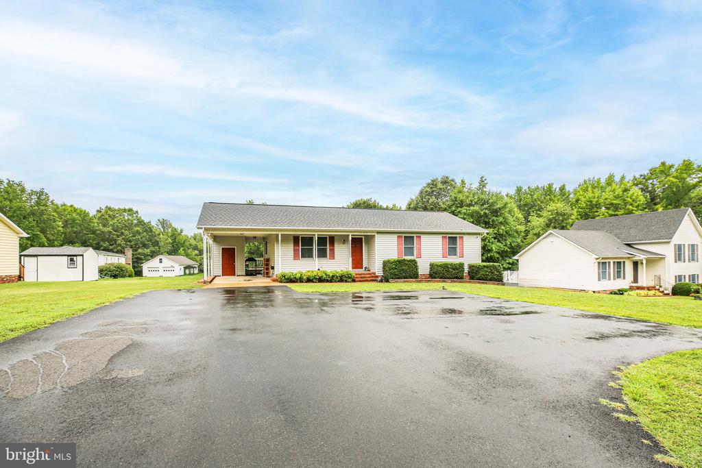 11517 PIEDMONT, FREDERICKSBURG, Virginia 22407, 3 Bedrooms Bedrooms, ,2 BathroomsBathrooms,Residential,11517 PIEDMONT,VASP2043754 MLS # VASP2043754