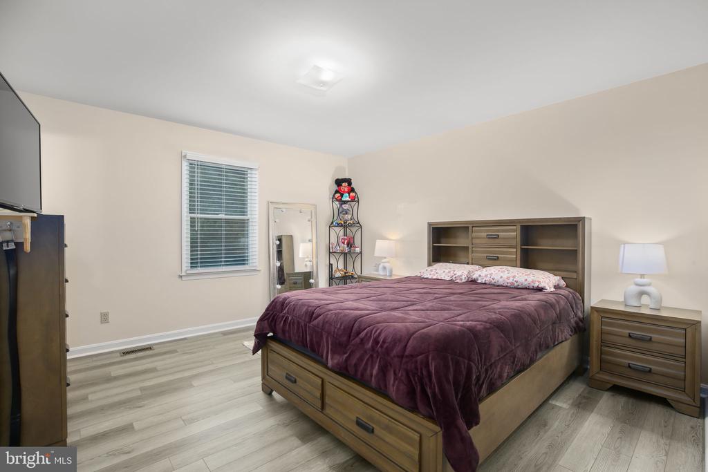 11517 PIEDMONT, FREDERICKSBURG, Virginia 22407, 3 Bedrooms Bedrooms, ,2 BathroomsBathrooms,Residential,11517 PIEDMONT,VASP2043754 MLS # VASP2043754