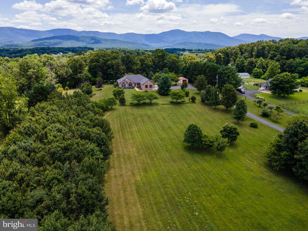 825 PARKVIEW ESTATES RD, LURAY, Virginia 22835, 2 Bedrooms Bedrooms, ,2 BathroomsBathrooms,Residential,825 PARKVIEW ESTATES RD,VAPA2006574 MLS # VAPA2006574 825 PARKVIEW ESTATES RD, LURAY, Virginia 22835, 2 Bedrooms Bedrooms, ,2 BathroomsBathrooms,Residential,825 PARKVIEW ESTATES RD,VAPA2006574 MLS # VAPA2006574