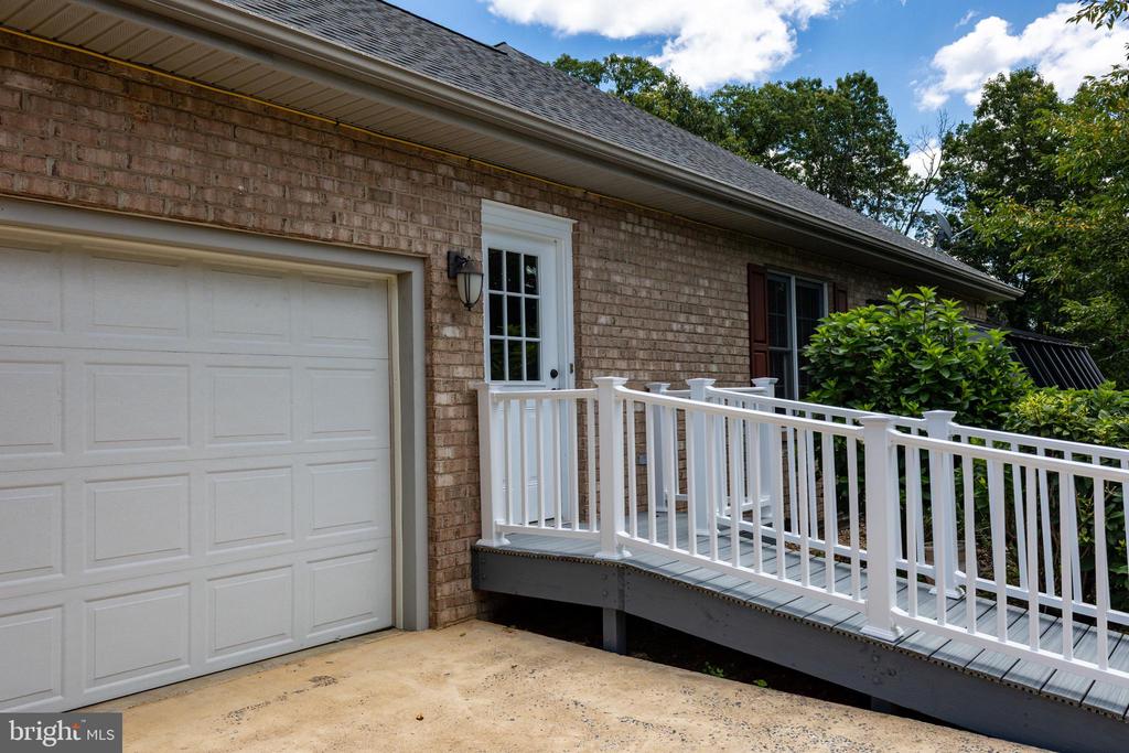825 PARKVIEW ESTATES RD, LURAY, Virginia 22835, 2 Bedrooms Bedrooms, ,2 BathroomsBathrooms,Residential,825 PARKVIEW ESTATES RD,VAPA2006574 MLS # VAPA2006574 825 PARKVIEW ESTATES RD, LURAY, Virginia 22835, 2 Bedrooms Bedrooms, ,2 BathroomsBathrooms,Residential,825 PARKVIEW ESTATES RD,VAPA2006574 MLS # VAPA2006574
