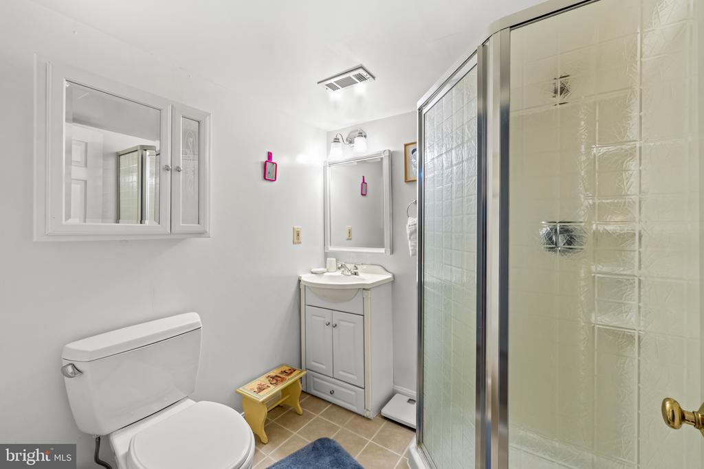 7131 ACADEMY RD, WARRENTON, Virginia 20187, 4 Bedrooms Bedrooms, ,3 BathroomsBathrooms,Residential,7131 ACADEMY RD,VAFQ2022930 MLS # VAFQ2022930