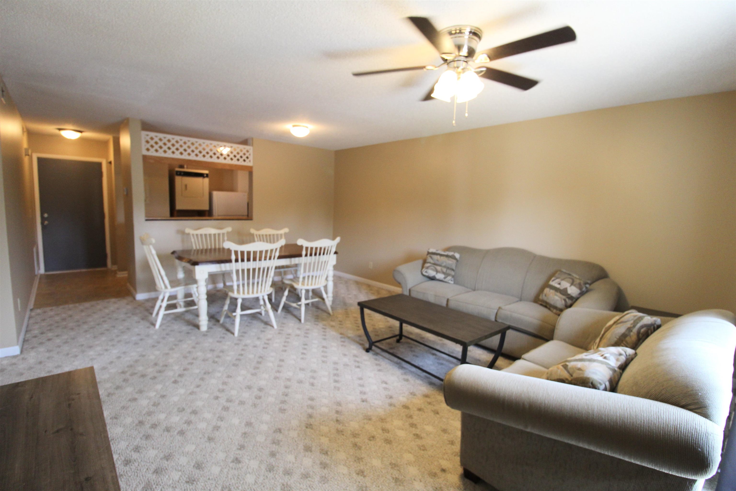 1372 HUNTERS RD, HARRISONBURG, Virginia 22801, 2 Bedrooms Bedrooms, ,1 BathroomBathrooms,Residential,Hunters Ridge Condos,1372 HUNTERS RD,679438 MLS # 679438 1372 HUNTERS RD, HARRISONBURG, Virginia 22801, 2 Bedrooms Bedrooms, ,1 BathroomBathrooms,Residential,Hunters Ridge Condos,1372 HUNTERS RD,679438 MLS # 679438