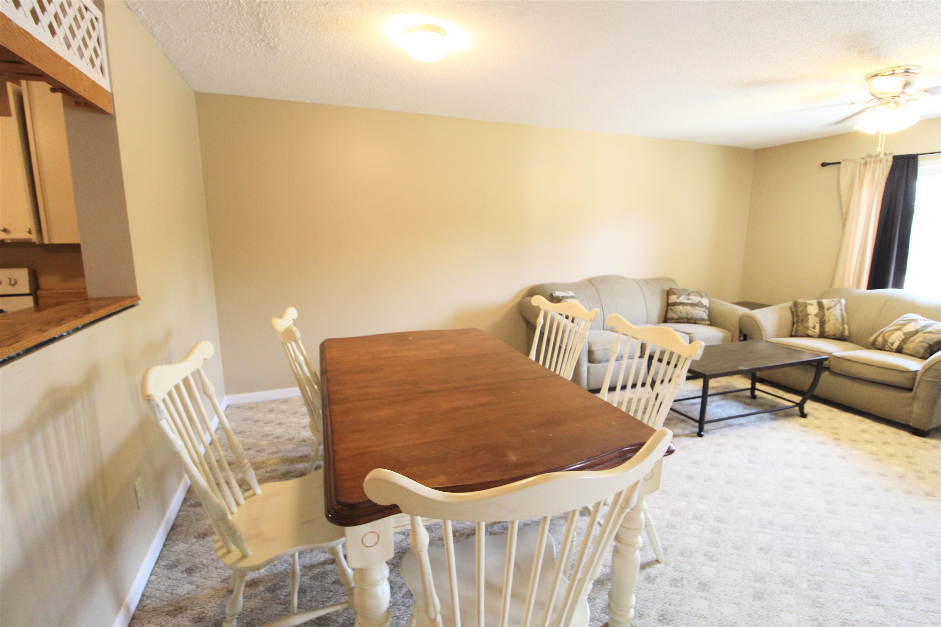 1372 HUNTERS RD, HARRISONBURG, Virginia 22801, 2 Bedrooms Bedrooms, ,1 BathroomBathrooms,Residential,Hunters Ridge Condos,1372 HUNTERS RD,679438 MLS # 679438 1372 HUNTERS RD, HARRISONBURG, Virginia 22801, 2 Bedrooms Bedrooms, ,1 BathroomBathrooms,Residential,Hunters Ridge Condos,1372 HUNTERS RD,679438 MLS # 679438