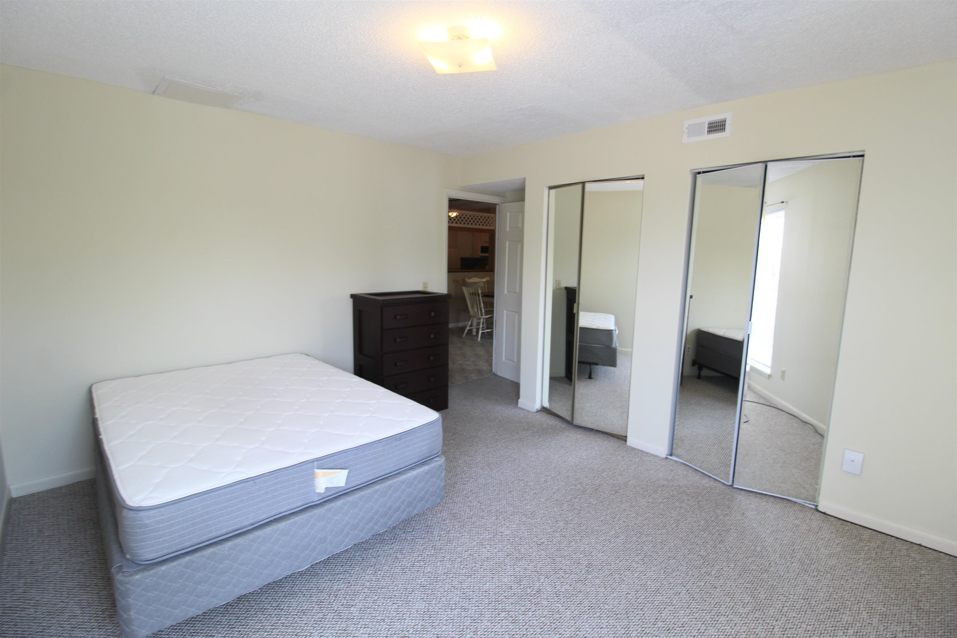 1372 HUNTERS RD, HARRISONBURG, Virginia 22801, 2 Bedrooms Bedrooms, ,1 BathroomBathrooms,Residential,Hunters Ridge Condos,1372 HUNTERS RD,679438 MLS # 679438 1372 HUNTERS RD, HARRISONBURG, Virginia 22801, 2 Bedrooms Bedrooms, ,1 BathroomBathrooms,Residential,Hunters Ridge Condos,1372 HUNTERS RD,679438 MLS # 679438