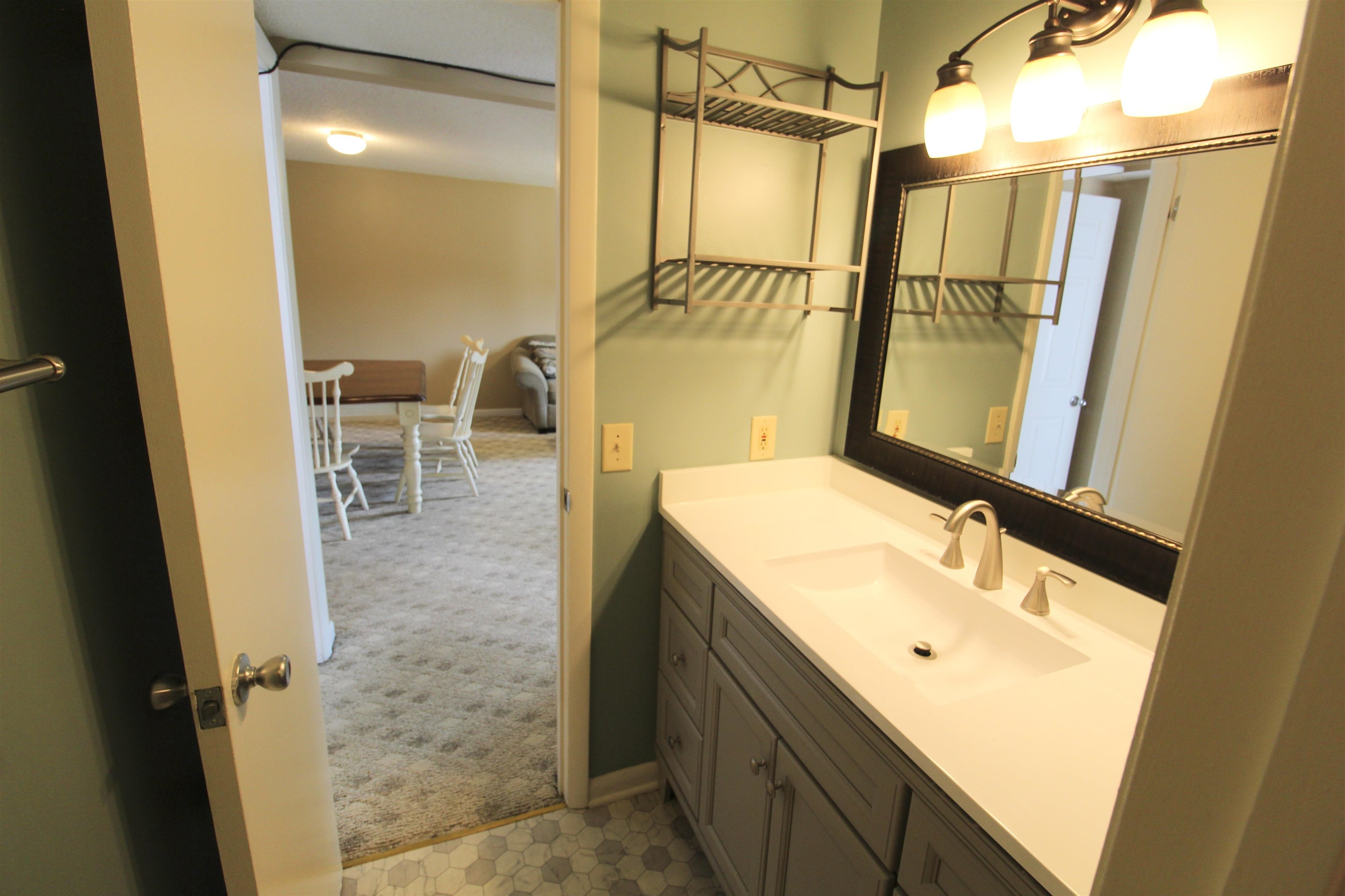 1372 HUNTERS RD, HARRISONBURG, Virginia 22801, 2 Bedrooms Bedrooms, ,1 BathroomBathrooms,Residential,Hunters Ridge Condos,1372 HUNTERS RD,679438 MLS # 679438 1372 HUNTERS RD, HARRISONBURG, Virginia 22801, 2 Bedrooms Bedrooms, ,1 BathroomBathrooms,Residential,Hunters Ridge Condos,1372 HUNTERS RD,679438 MLS # 679438