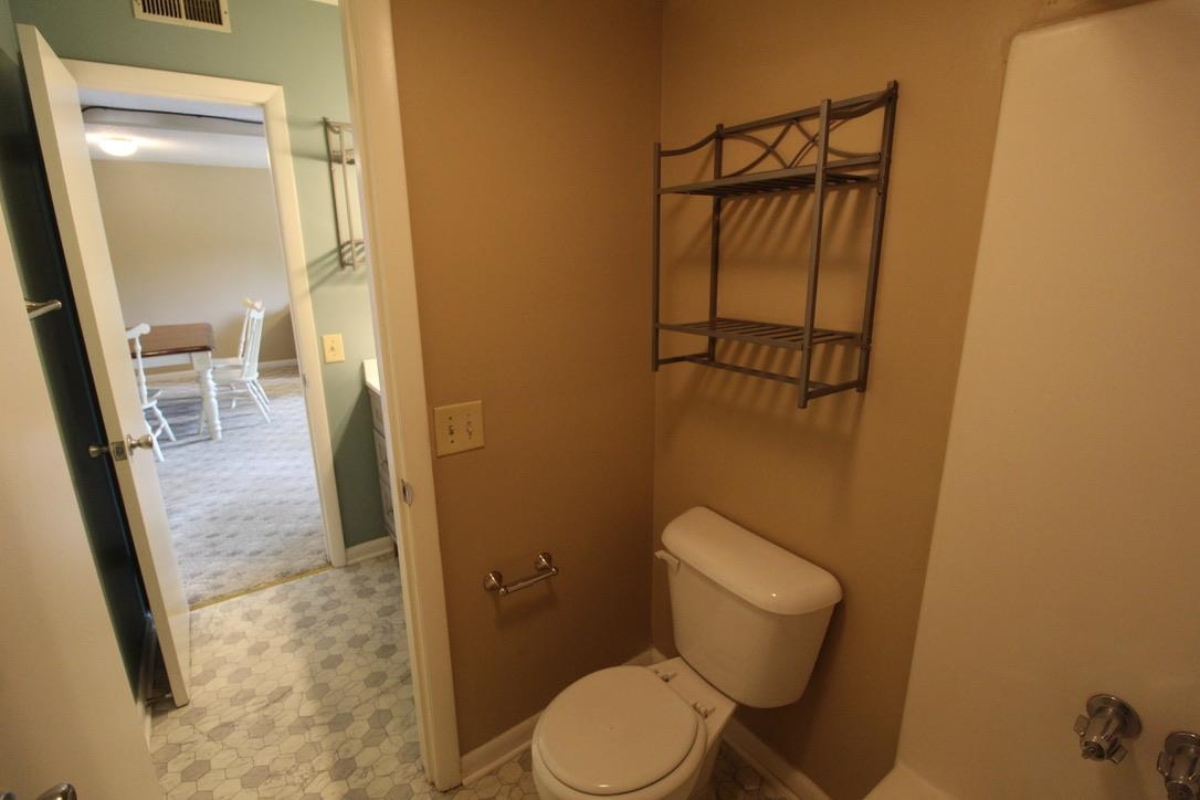 1372 HUNTERS RD, HARRISONBURG, Virginia 22801, 2 Bedrooms Bedrooms, ,1 BathroomBathrooms,Residential,Hunters Ridge Condos,1372 HUNTERS RD,679438 MLS # 679438 1372 HUNTERS RD, HARRISONBURG, Virginia 22801, 2 Bedrooms Bedrooms, ,1 BathroomBathrooms,Residential,Hunters Ridge Condos,1372 HUNTERS RD,679438 MLS # 679438