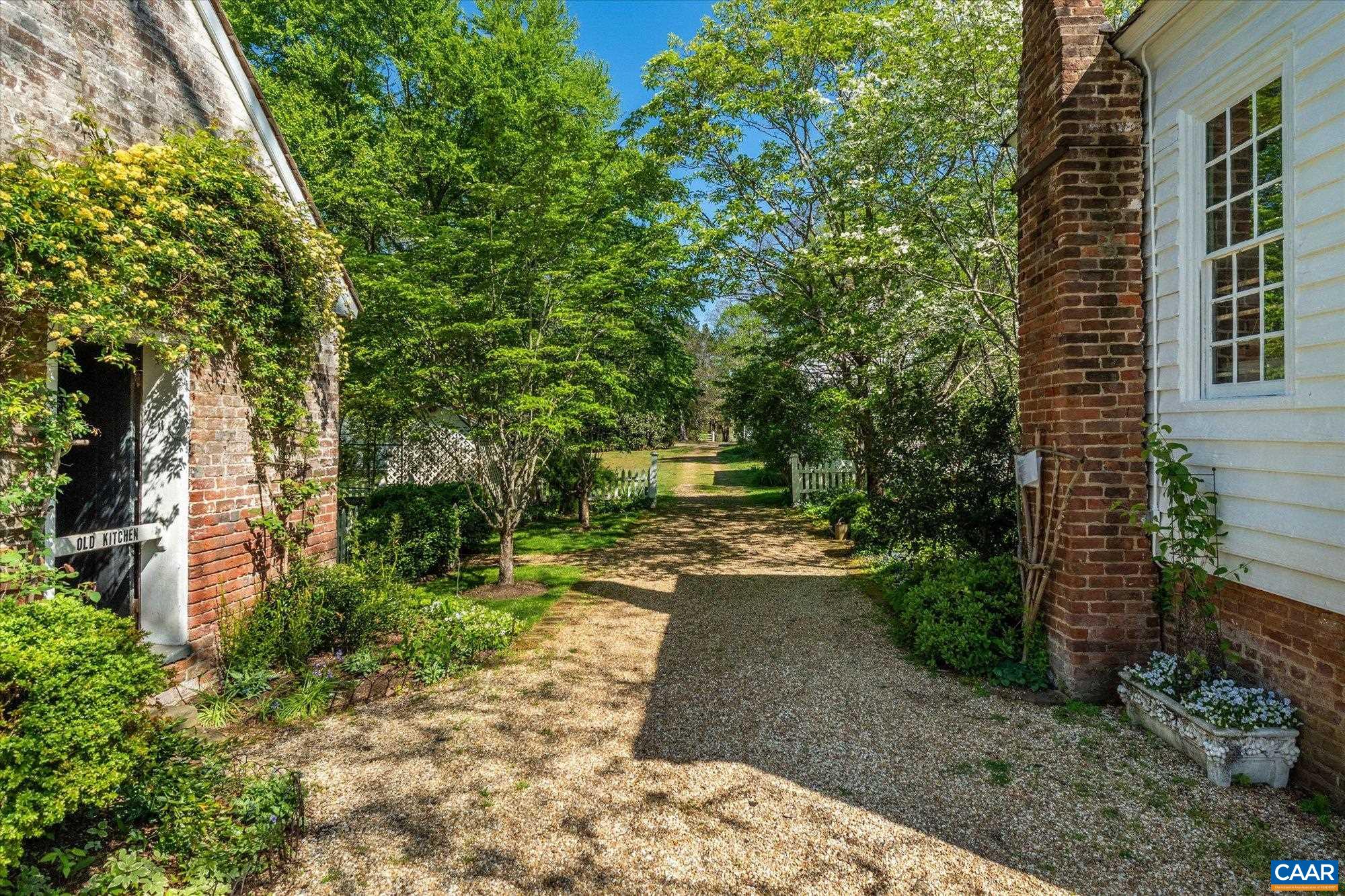 12601 RIVER RD, RICHMOND, Virginia 23238, 5 Bedrooms Bedrooms, ,3 BathroomsBathrooms,Residential,Tuckahoe,12601 RIVER RD,679439 MLS # 679439 12601 RIVER RD, RICHMOND, Virginia 23238, 5 Bedrooms Bedrooms, ,3 BathroomsBathrooms,Residential,Tuckahoe,12601 RIVER RD,679439 MLS # 679439