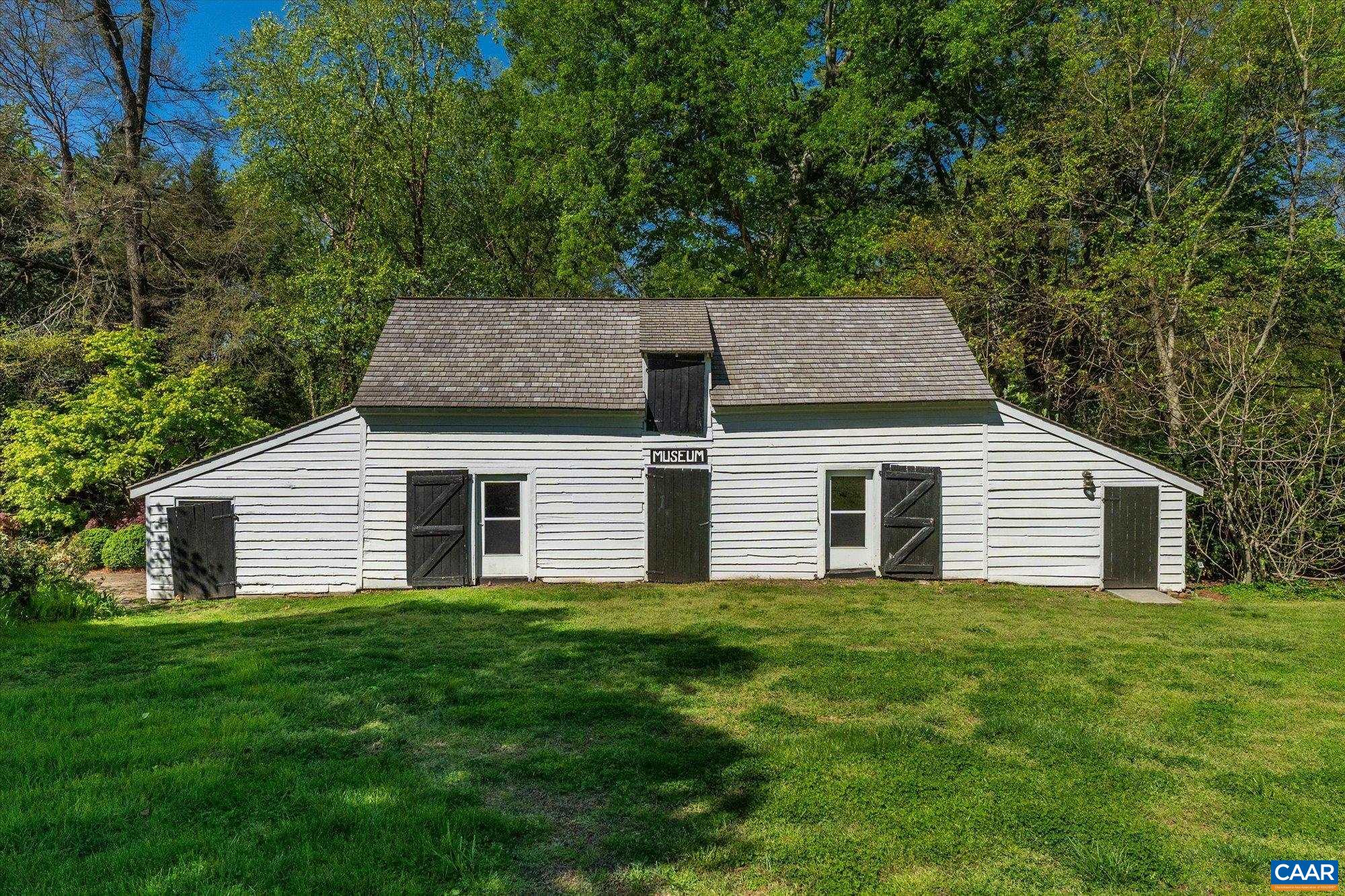 12601 RIVER RD, RICHMOND, Virginia 23238, 5 Bedrooms Bedrooms, ,3 BathroomsBathrooms,Residential,Tuckahoe,12601 RIVER RD,679439 MLS # 679439 12601 RIVER RD, RICHMOND, Virginia 23238, 5 Bedrooms Bedrooms, ,3 BathroomsBathrooms,Residential,Tuckahoe,12601 RIVER RD,679439 MLS # 679439