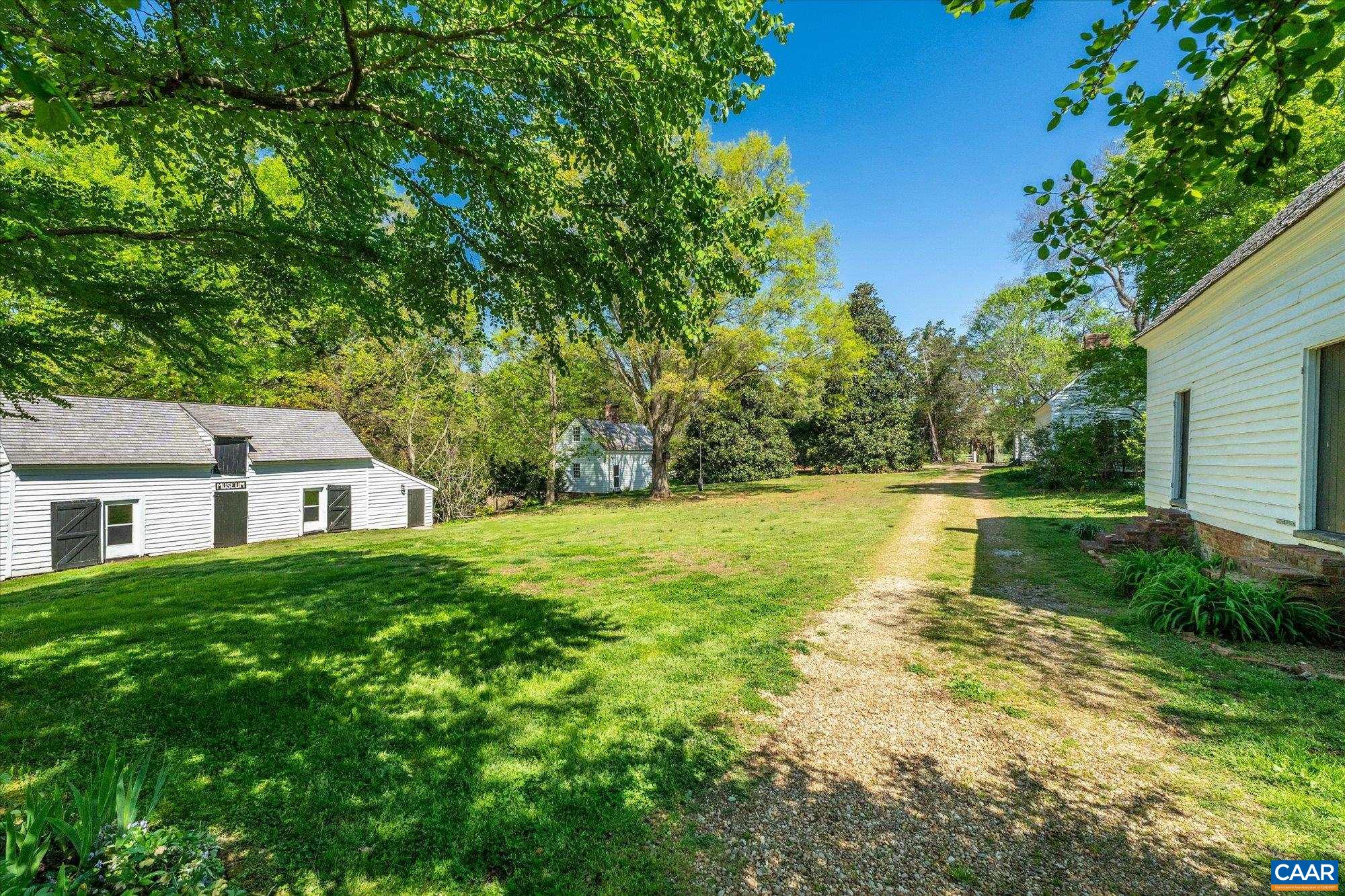 12601 RIVER RD, RICHMOND, Virginia 23238, 5 Bedrooms Bedrooms, ,3 BathroomsBathrooms,Residential,Tuckahoe,12601 RIVER RD,679439 MLS # 679439 12601 RIVER RD, RICHMOND, Virginia 23238, 5 Bedrooms Bedrooms, ,3 BathroomsBathrooms,Residential,Tuckahoe,12601 RIVER RD,679439 MLS # 679439