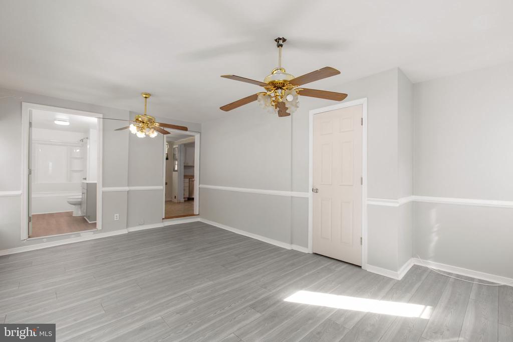 117 HILL ST, FREDERICKSBURG, Virginia 22408, 4 Bedrooms Bedrooms, ,2 BathroomsBathrooms,Residential,117 HILL ST,VASP2042604 MLS # VASP2042604
