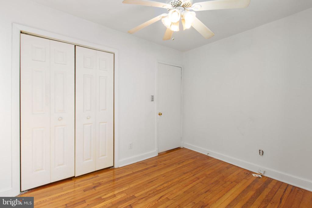 117 HILL ST, FREDERICKSBURG, Virginia 22408, 4 Bedrooms Bedrooms, ,2 BathroomsBathrooms,Residential,117 HILL ST,VASP2042604 MLS # VASP2042604