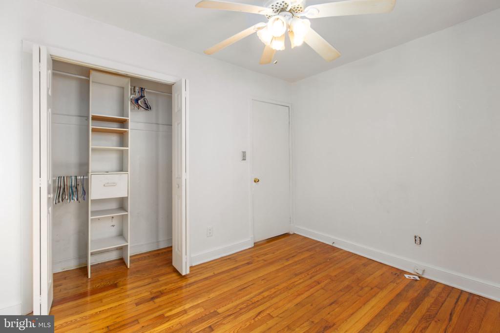 117 HILL ST, FREDERICKSBURG, Virginia 22408, 4 Bedrooms Bedrooms, ,2 BathroomsBathrooms,Residential,117 HILL ST,VASP2042604 MLS # VASP2042604