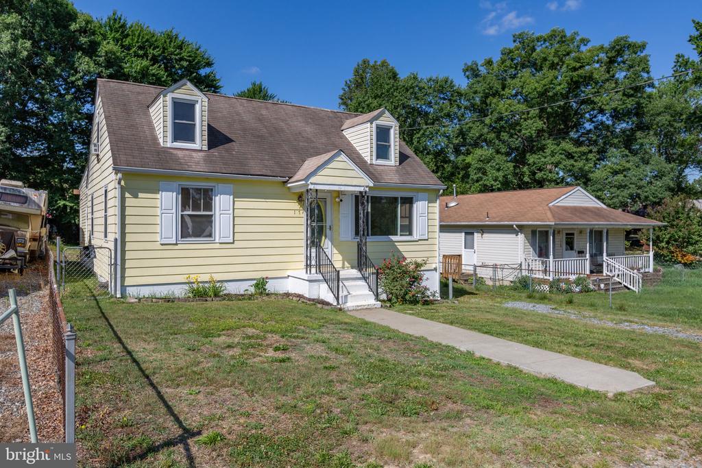 117 HILL ST, FREDERICKSBURG, Virginia 22408, 4 Bedrooms Bedrooms, ,2 BathroomsBathrooms,Residential,117 HILL ST,VASP2042604 MLS # VASP2042604