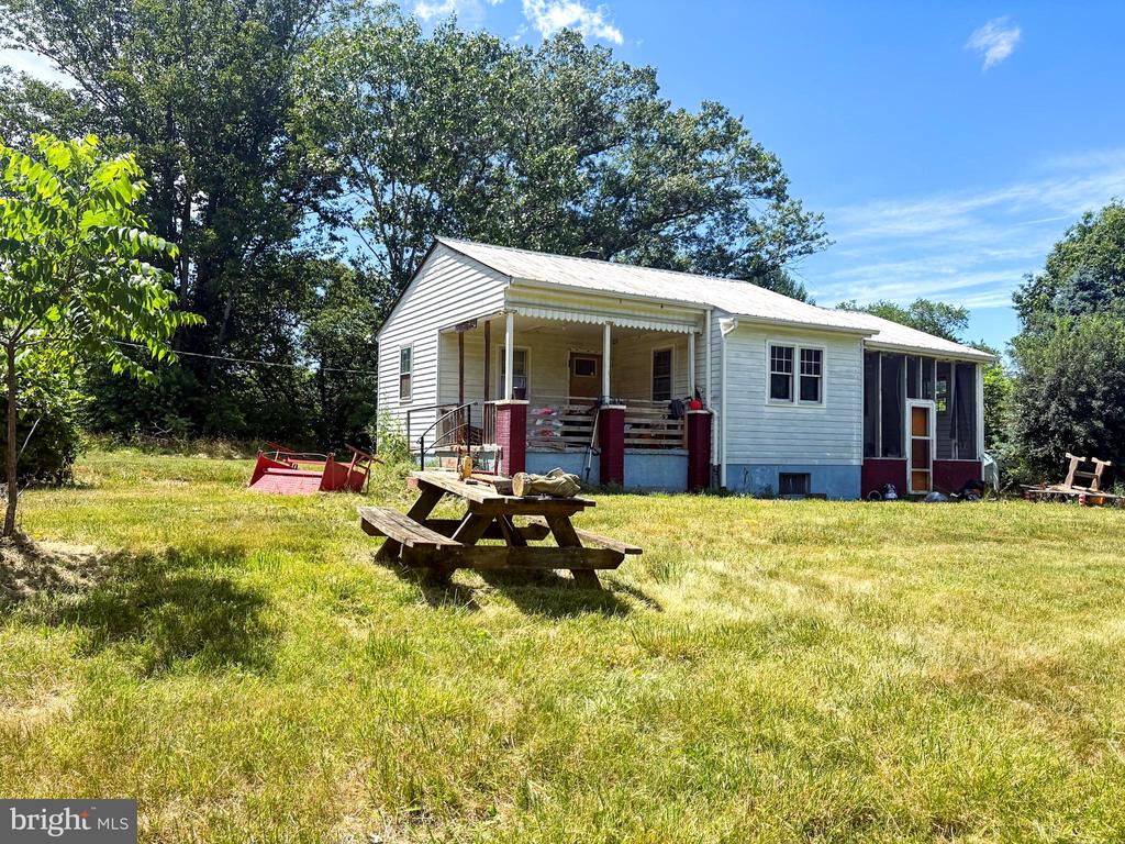 15120 JEFFERIES MILL RD, CULPEPER, Virginia 22701, 1 Bedroom Bedrooms, ,1 BathroomBathrooms,Residential,15120 JEFFERIES MILL RD,VACU2014126 MLS # VACU2014126 15120 JEFFERIES MILL RD, CULPEPER, Virginia 22701, 1 Bedroom Bedrooms, ,1 BathroomBathrooms,Residential,15120 JEFFERIES MILL RD,VACU2014126 MLS # VACU2014126
