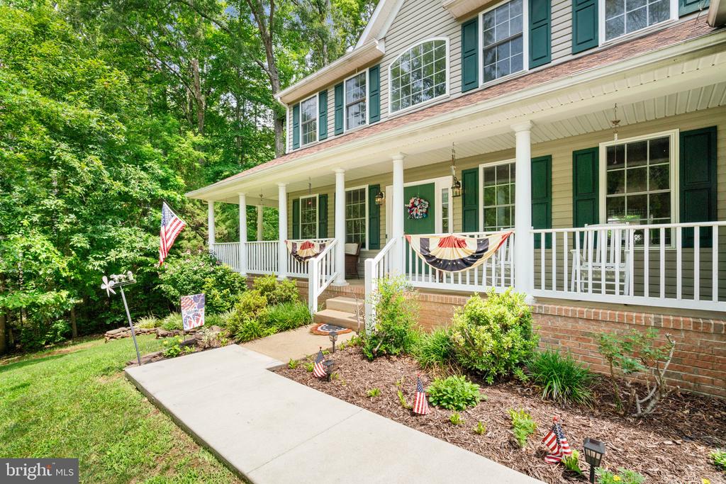 11125 BLUE HERRON CIR, SPOTSYLVANIA, Virginia 22553, 5 Bedrooms Bedrooms, ,3 BathroomsBathrooms,Residential,11125 BLUE HERRON CIR,VASP2043616 MLS # VASP2043616 11125 BLUE HERRON CIR, SPOTSYLVANIA, Virginia 22553, 5 Bedrooms Bedrooms, ,3 BathroomsBathrooms,Residential,11125 BLUE HERRON CIR,VASP2043616 MLS # VASP2043616