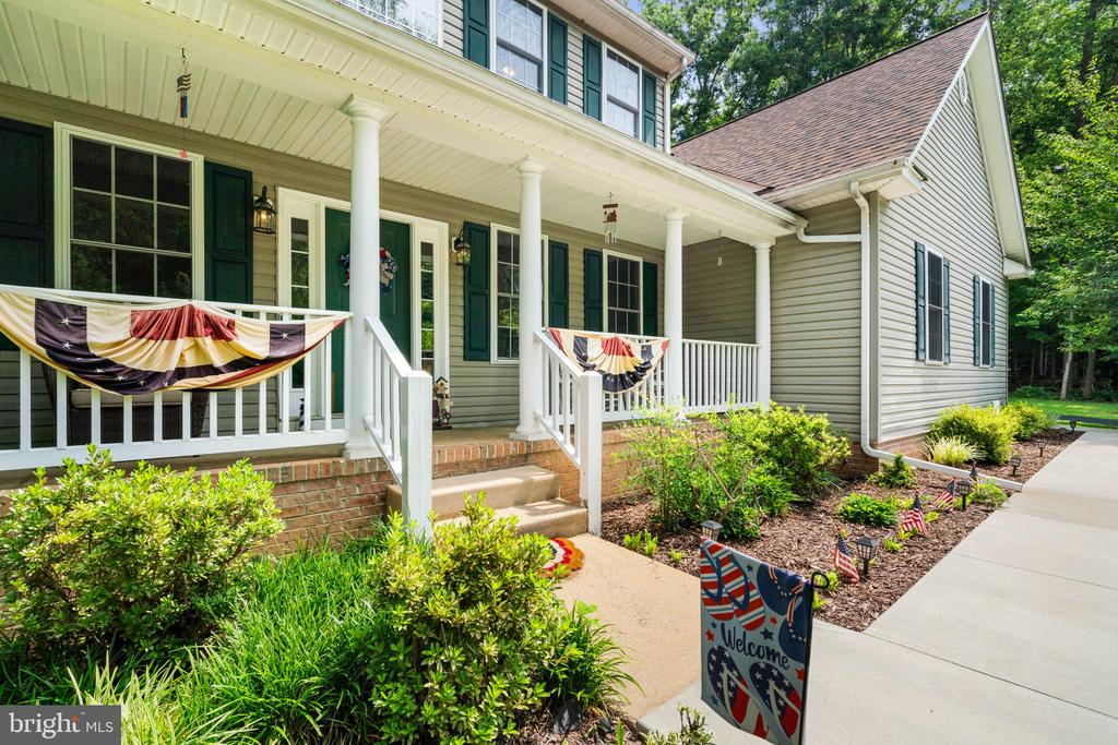 11125 BLUE HERRON CIR, SPOTSYLVANIA, Virginia 22553, 5 Bedrooms Bedrooms, ,3 BathroomsBathrooms,Residential,11125 BLUE HERRON CIR,VASP2043616 MLS # VASP2043616 11125 BLUE HERRON CIR, SPOTSYLVANIA, Virginia 22553, 5 Bedrooms Bedrooms, ,3 BathroomsBathrooms,Residential,11125 BLUE HERRON CIR,VASP2043616 MLS # VASP2043616