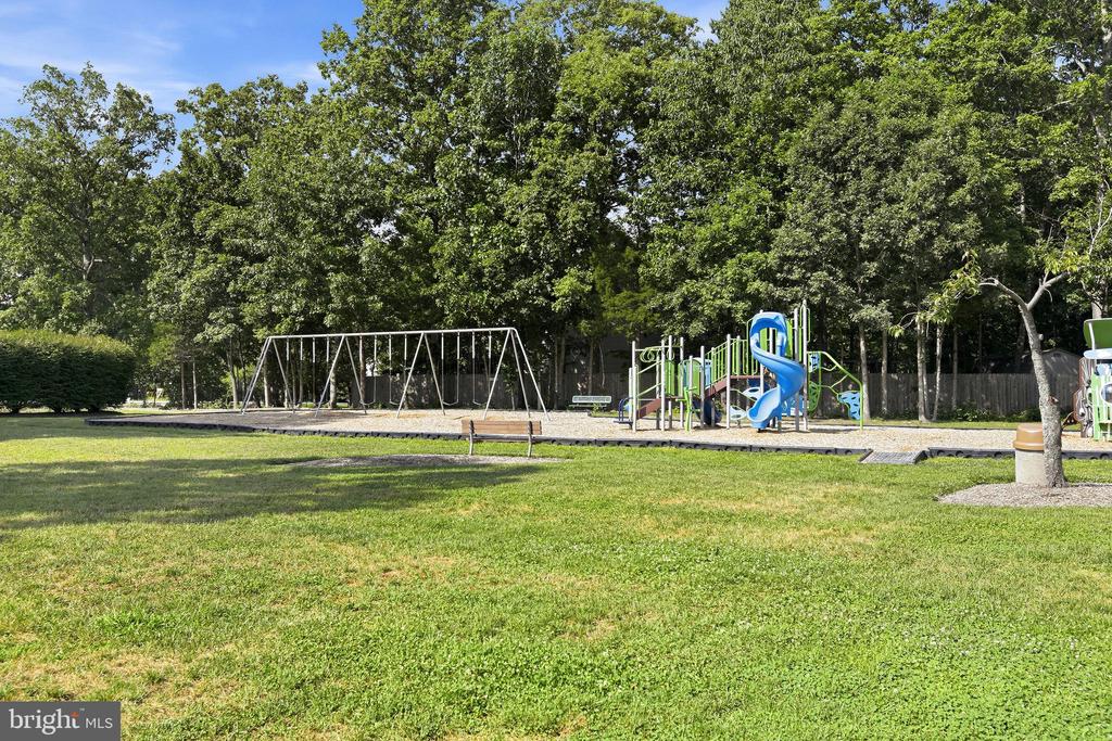 10608 CRESTWOOD DR, SPOTSYLVANIA, Virginia 22553, 4 Bedrooms Bedrooms, ,3 BathroomsBathrooms,Residential,10608 CRESTWOOD DR,VASP2043528 MLS # VASP2043528